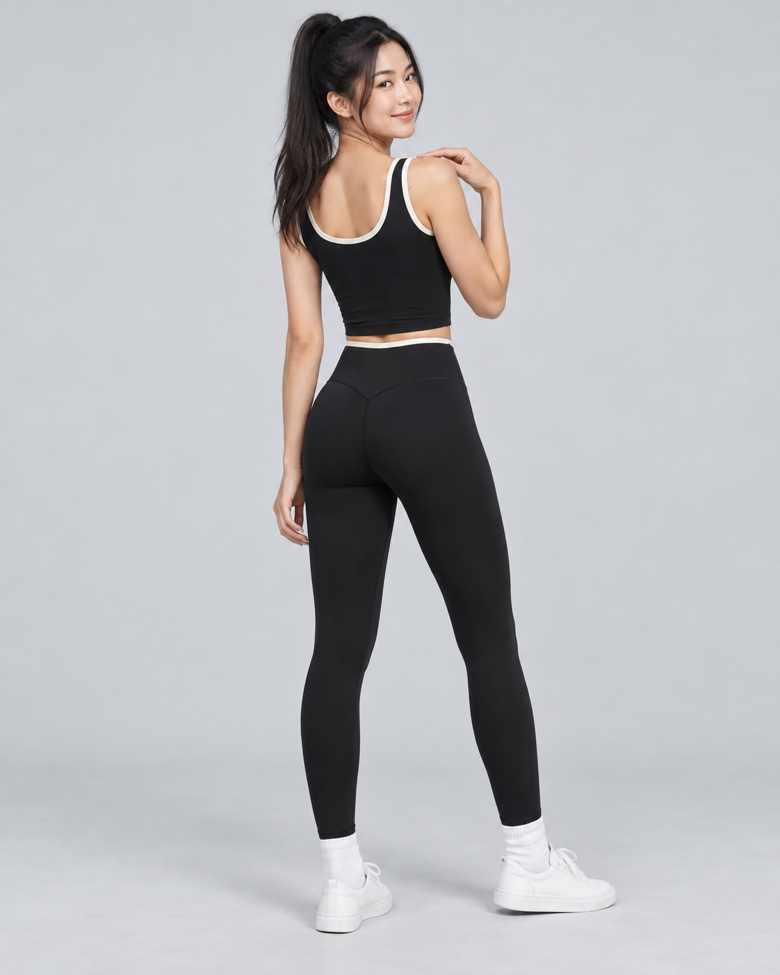 ALIGN — Sports bra and leggings set — back view