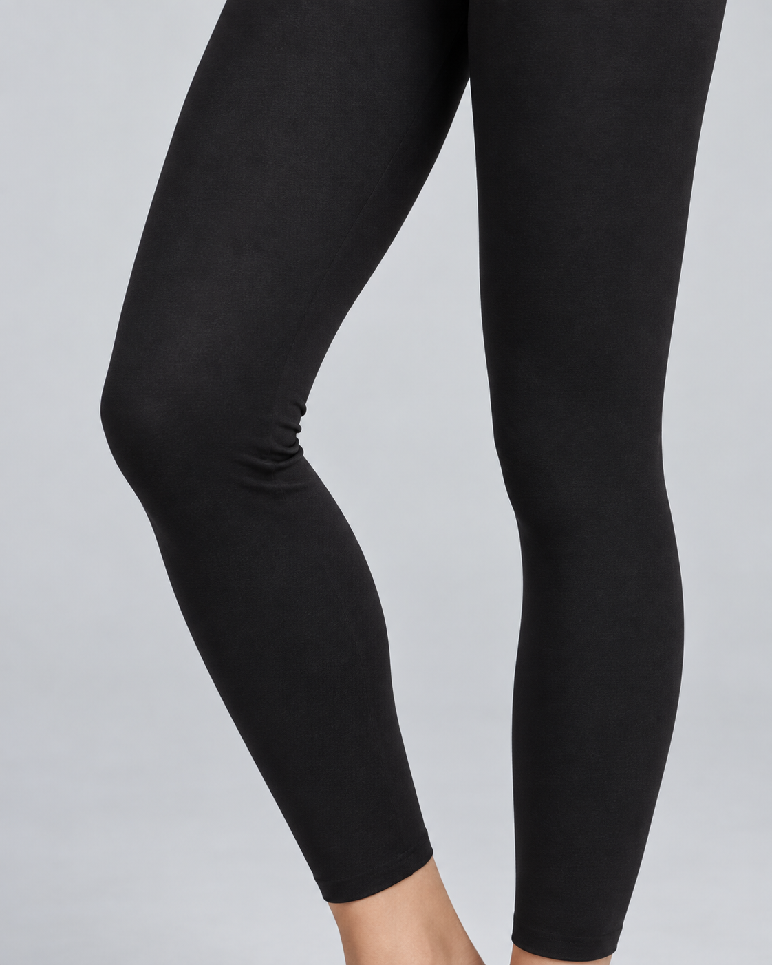 ALIGN — Sports bra and leggings set