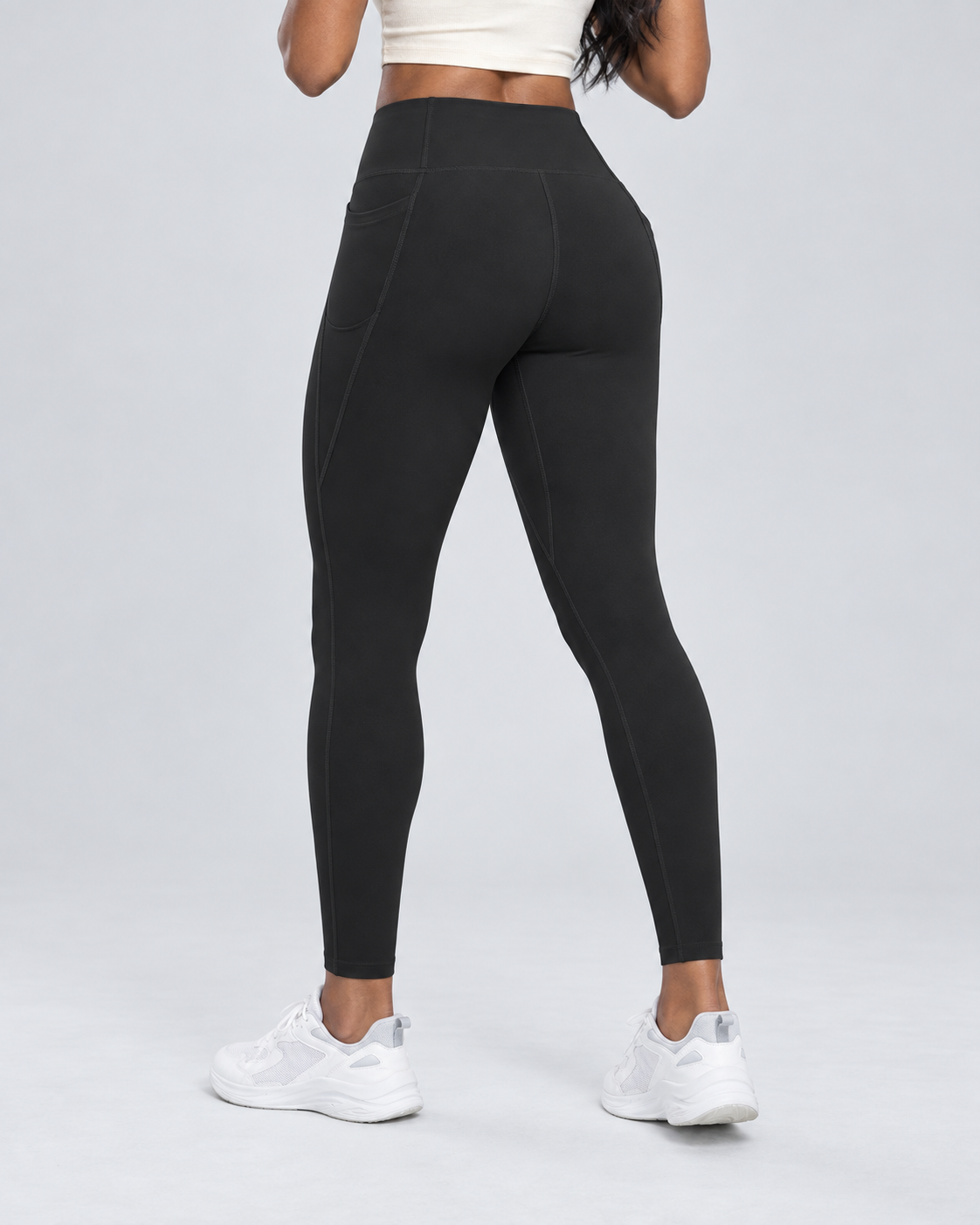 CARGO — High-waisted pocket leggings — back view