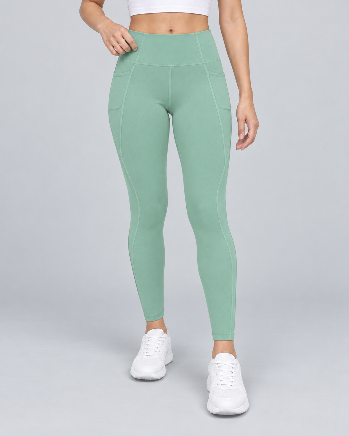 CARGO — High-waisted pocket leggings — front view