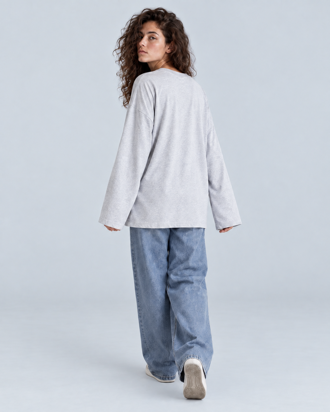 DAILY — Relaxed long-sleeve cotton T-shirt — back view