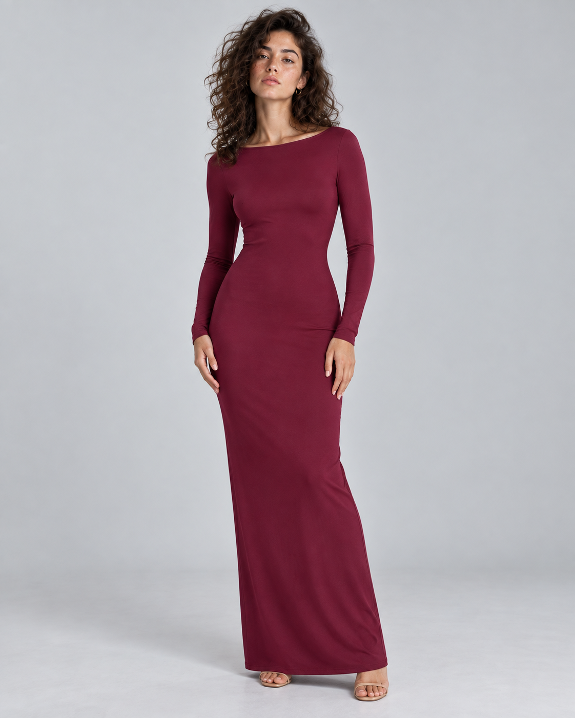 DOS — Long-sleeved open-back maxi dress — front view