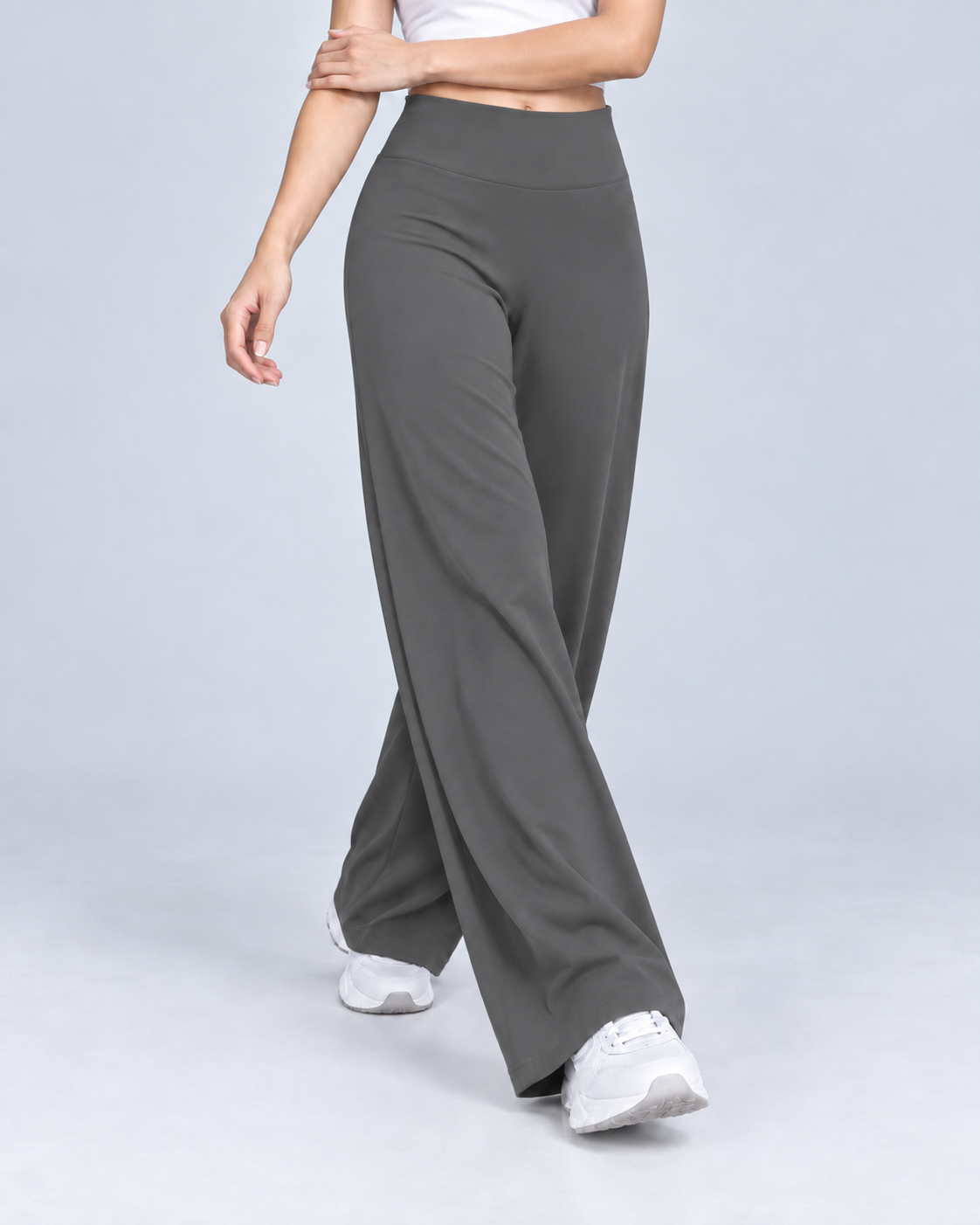 EASE — Wide-leg yoga pants — front view