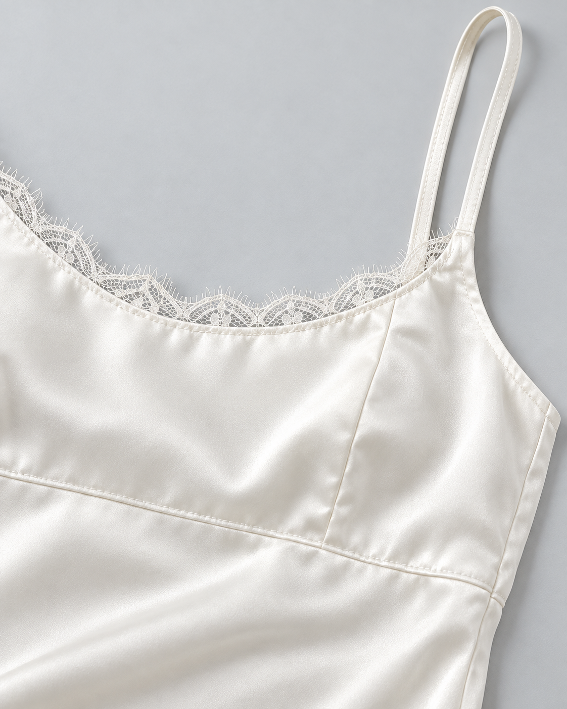 LUNE — Satin-effect mini dress with lace