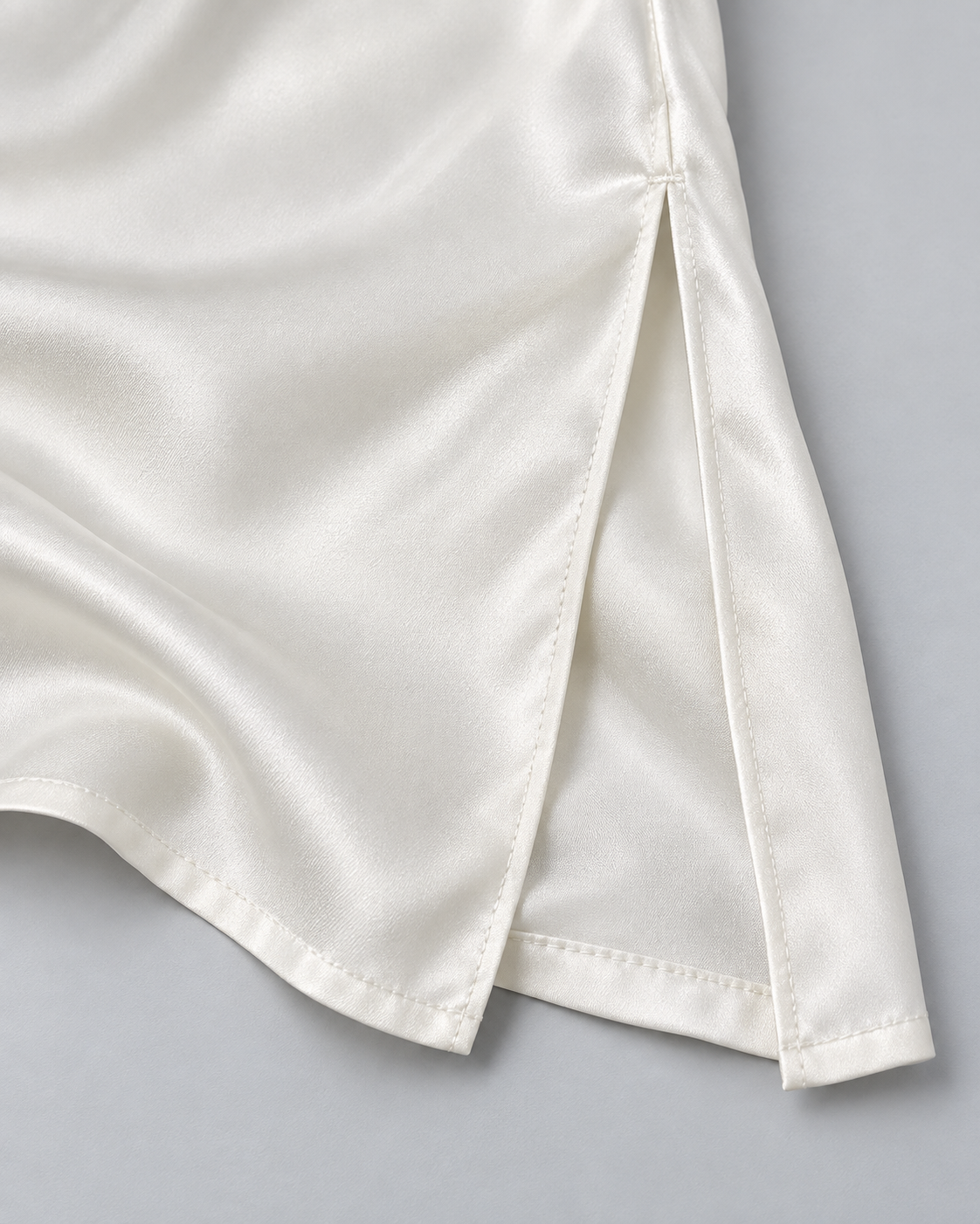 LUNE — Satin-effect mini dress with lace