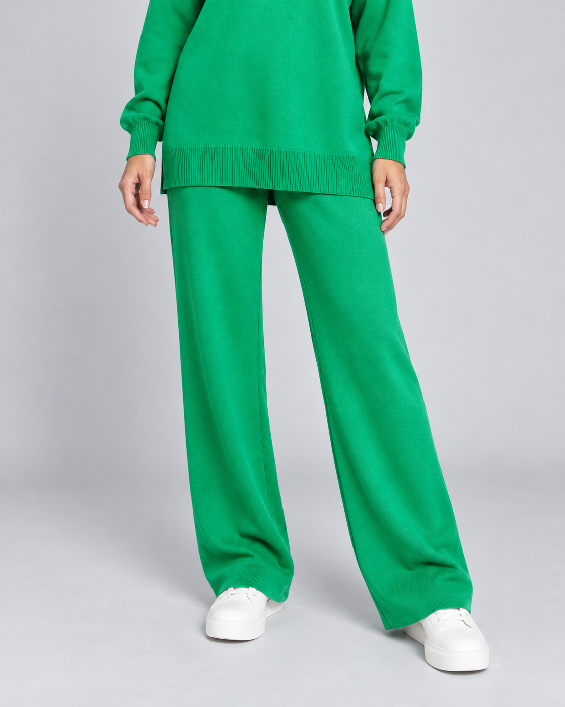 NUAGE — Knit top and trousers set