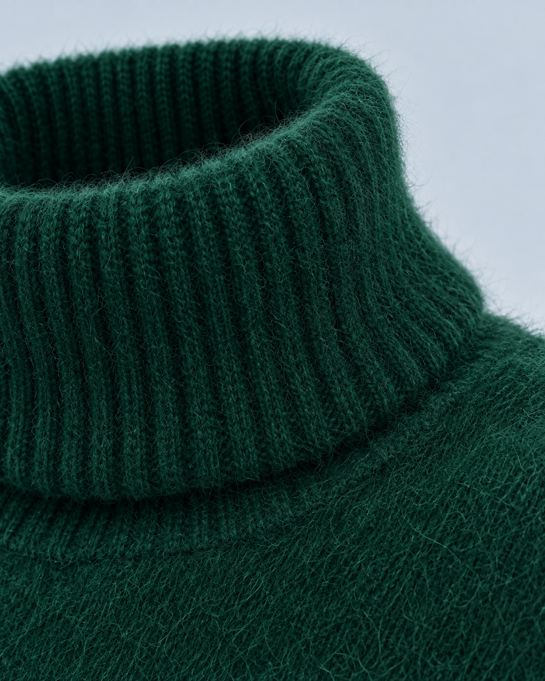 PLUME — Fuzzy high-neck jumper