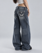 POCKETS — Relaxed cargo jeans — back view