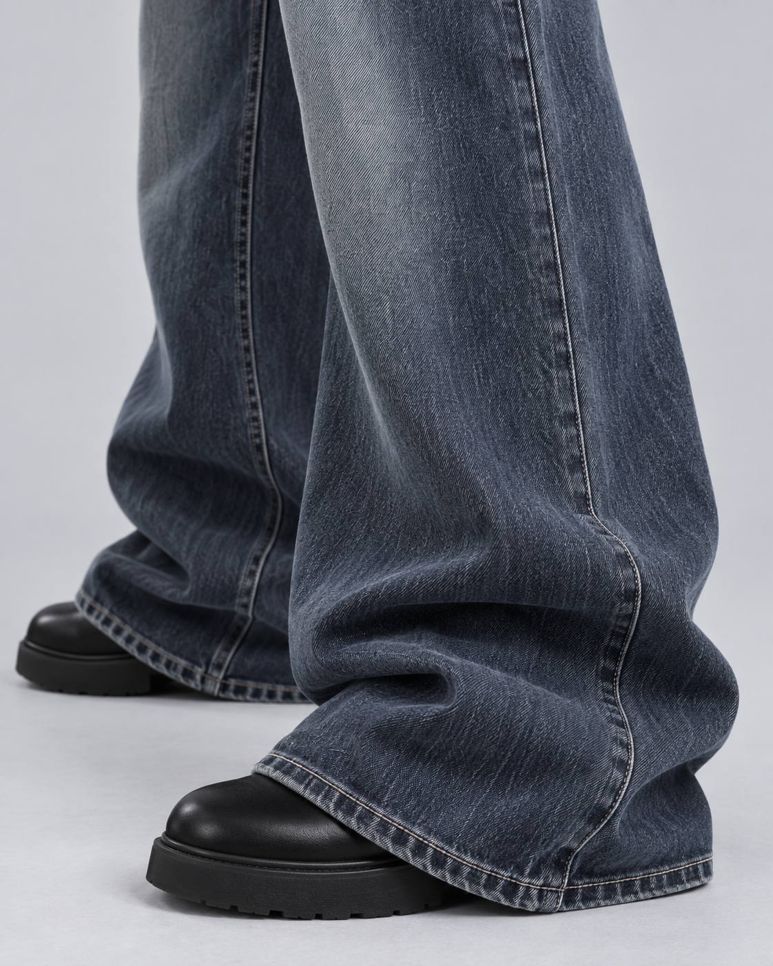 POCKETS — Relaxed cargo jeans