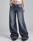 POCKETS — Relaxed cargo jeans — front view