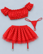 POLKA — Polka-dot lingerie set with ruffles