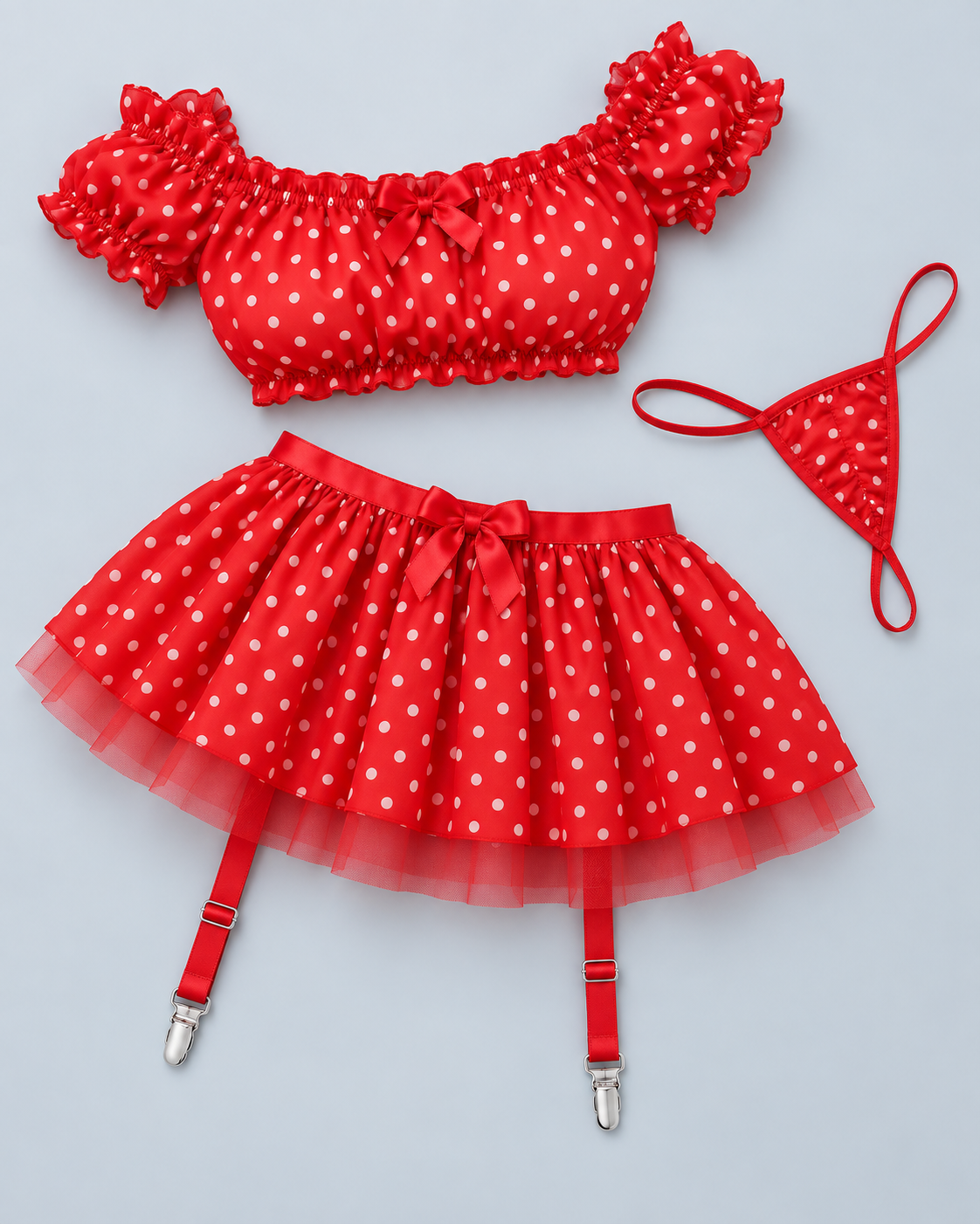 POLKA — Polka-dot lingerie set with ruffles