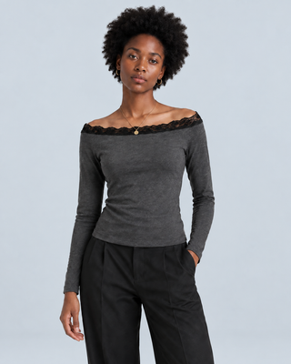 RIFF — Long-sleeved top with lace trim — front view