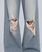 RIPPED — Relaxed distressed jeans