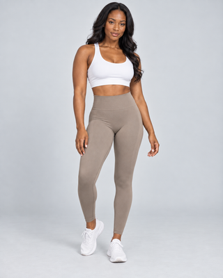 SCULPT — Leggings with curved seams