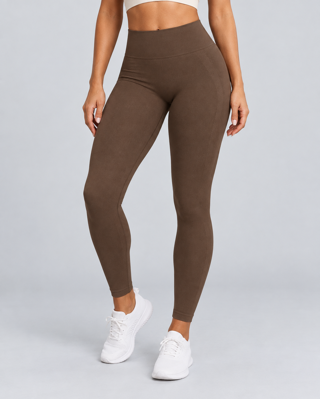SCULPT — Leggings with curved seams — front view