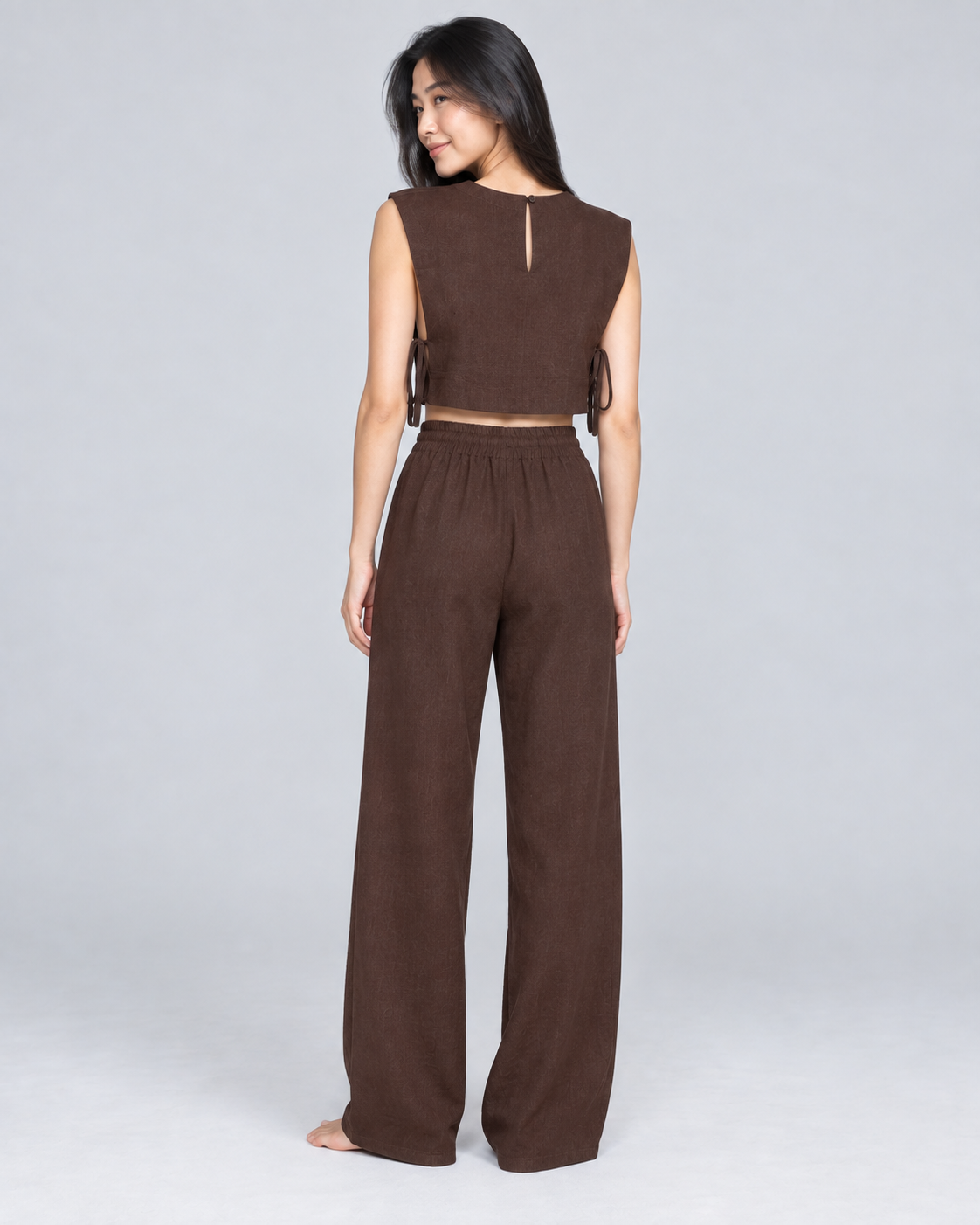 SOLSTICE — Top and wide-leg trousers set — back view