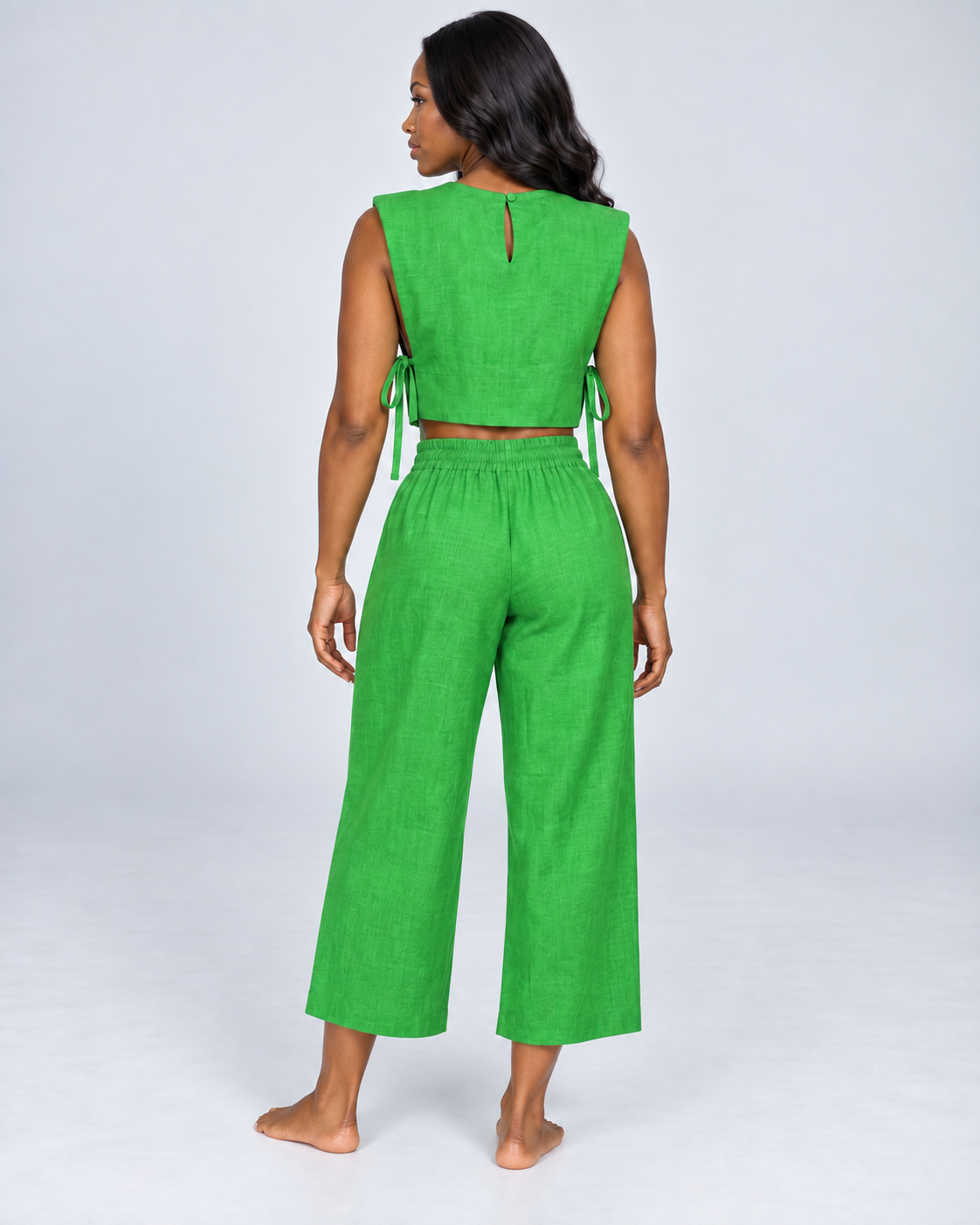 SOLSTICE — Top and wide-leg trousers set — back view
