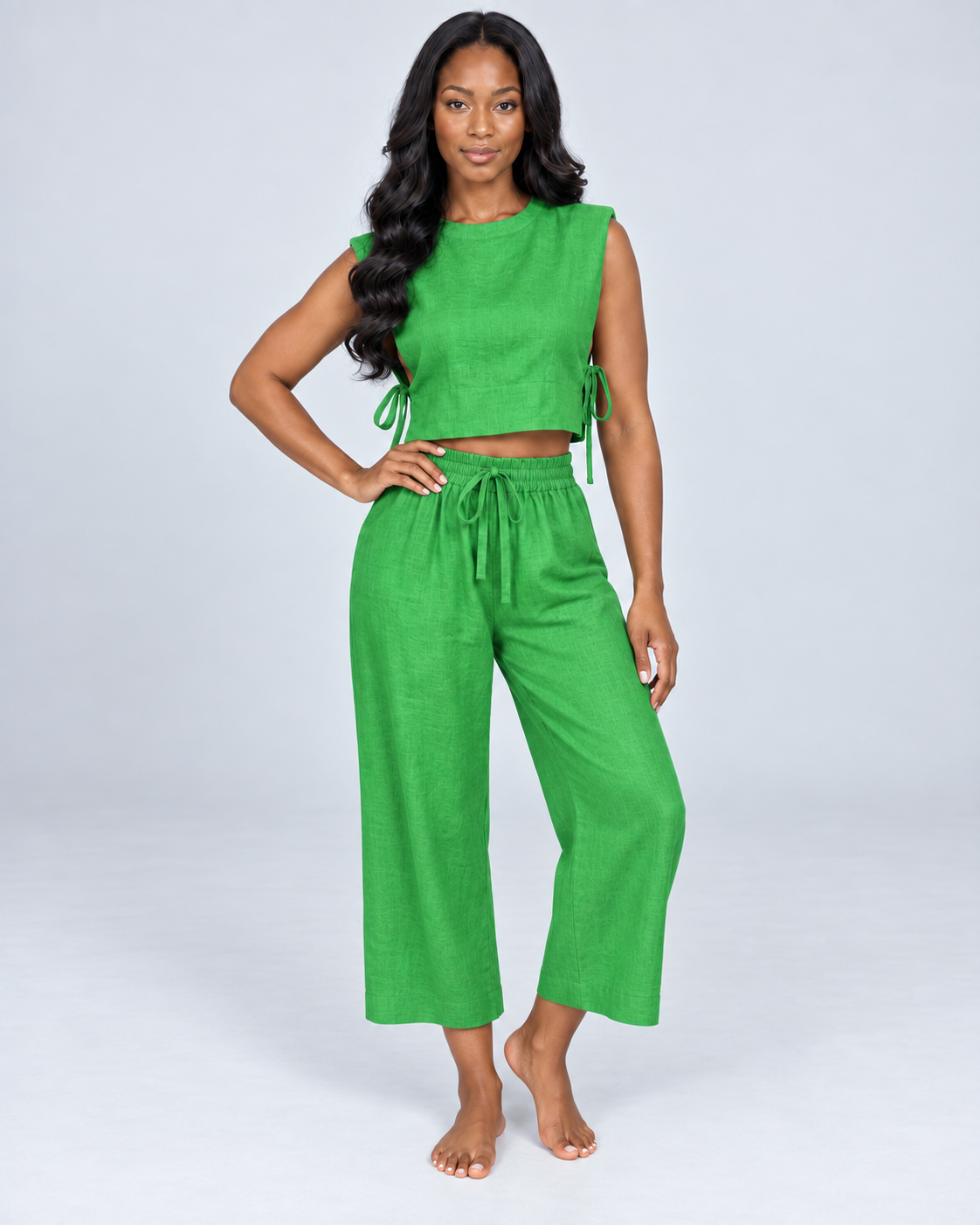 SOLSTICE — Top and wide-leg trousers set — front view