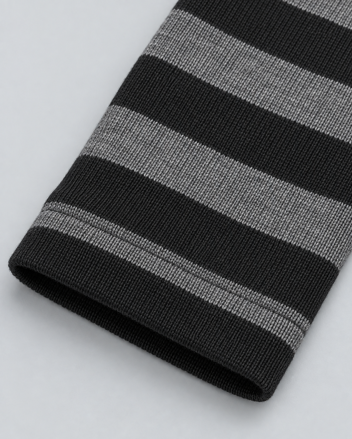 STATIC — Striped button-front crop top