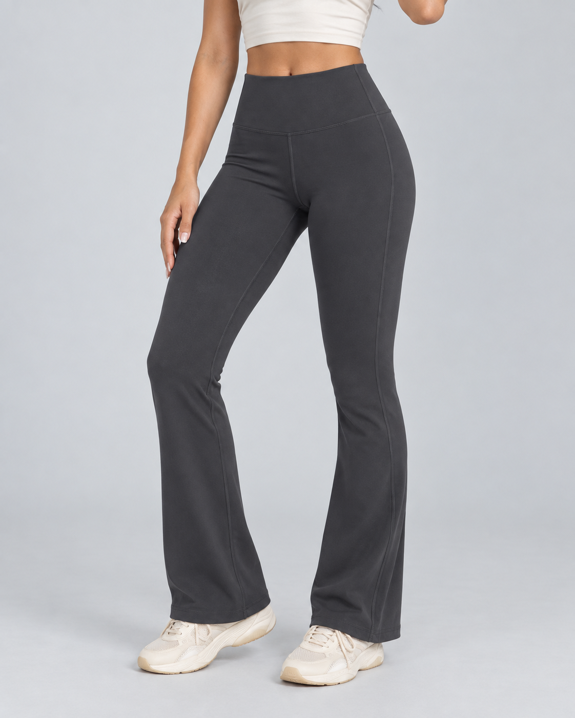 STUDIO — Flared yoga pants — front view