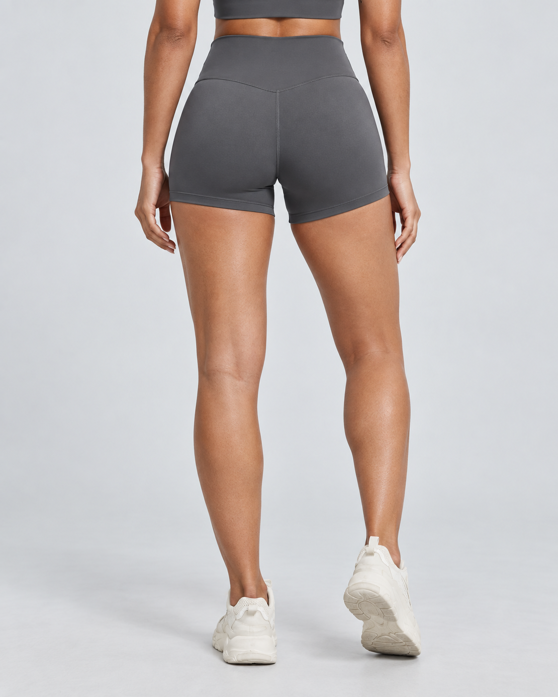 TRAIN — Solid-colour cycling shorts — back view