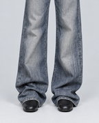 URBAN — Relaxed washed jeans
