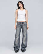 URBAN — Relaxed washed jeans — front view